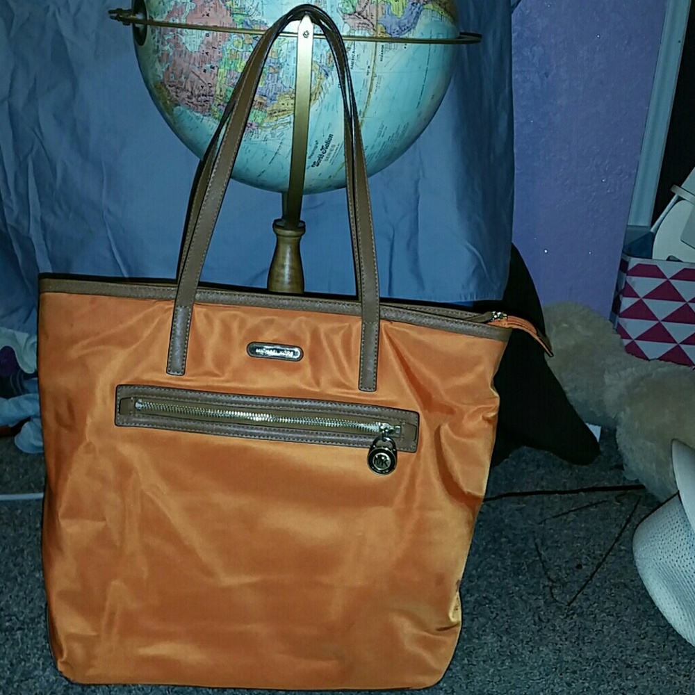 Michael kors large tote